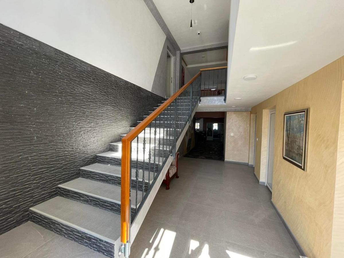 Motel "Kula" Cazin Exterior foto